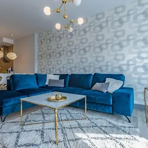 Citystay Ambra Waterlane Apartament