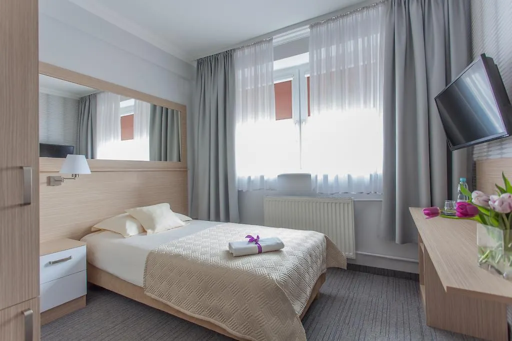 Villa Anna Gdansk - Noclegi Rooms - Free Parking Polonya